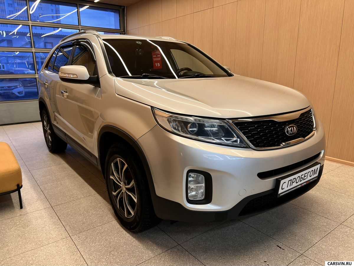 Три поколения Kia Sorento, и каждое со своими преимуществами 